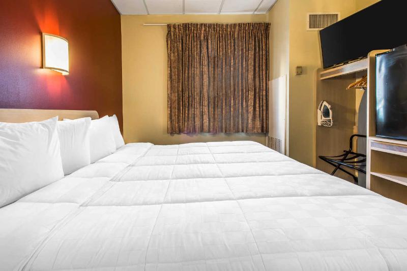 Days By Wyndham Pa I-70 I-76 Hotel