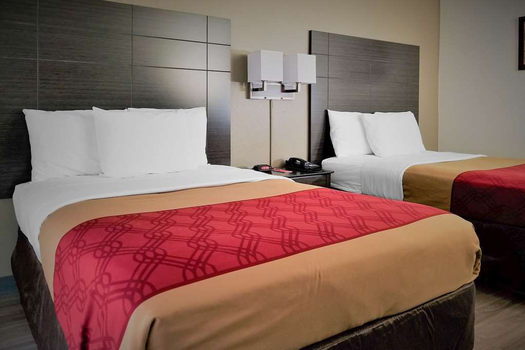 Days By Wyndham Pa I-70 I-76 Hotel *